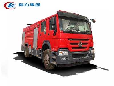 重汽HOWO8噸消防車